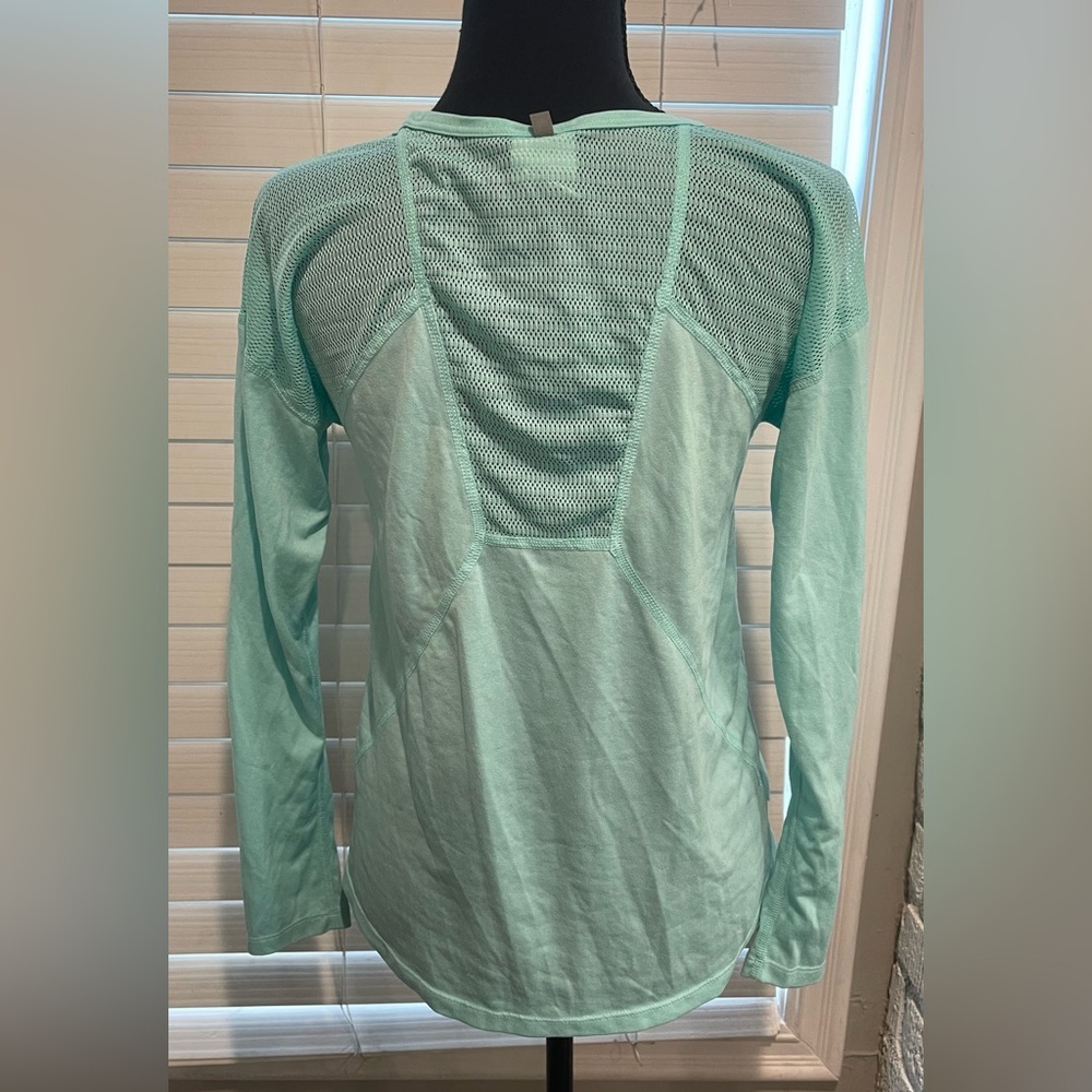 Nike Dri-Fit‎ Meah Long Sleeve Top - Picture 4 of 6